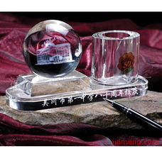 浦江縣卓艦水晶工藝品廠 匠心工藝，璀璨加盟，共創(chuàng)全球禮品新藍(lán)海